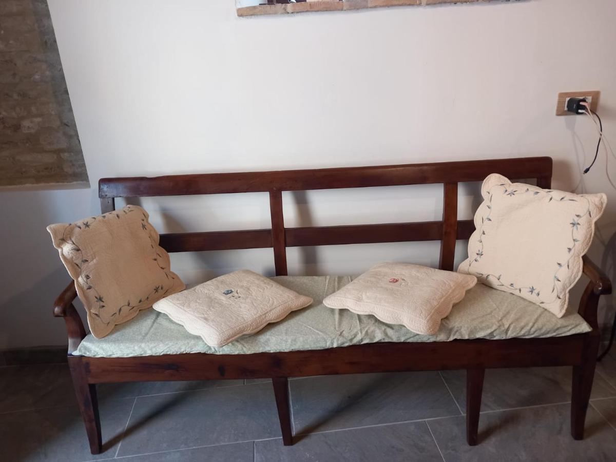 Casa Borgo Fonte Βίλα Castelleone di Suasa Εξωτερικό φωτογραφία