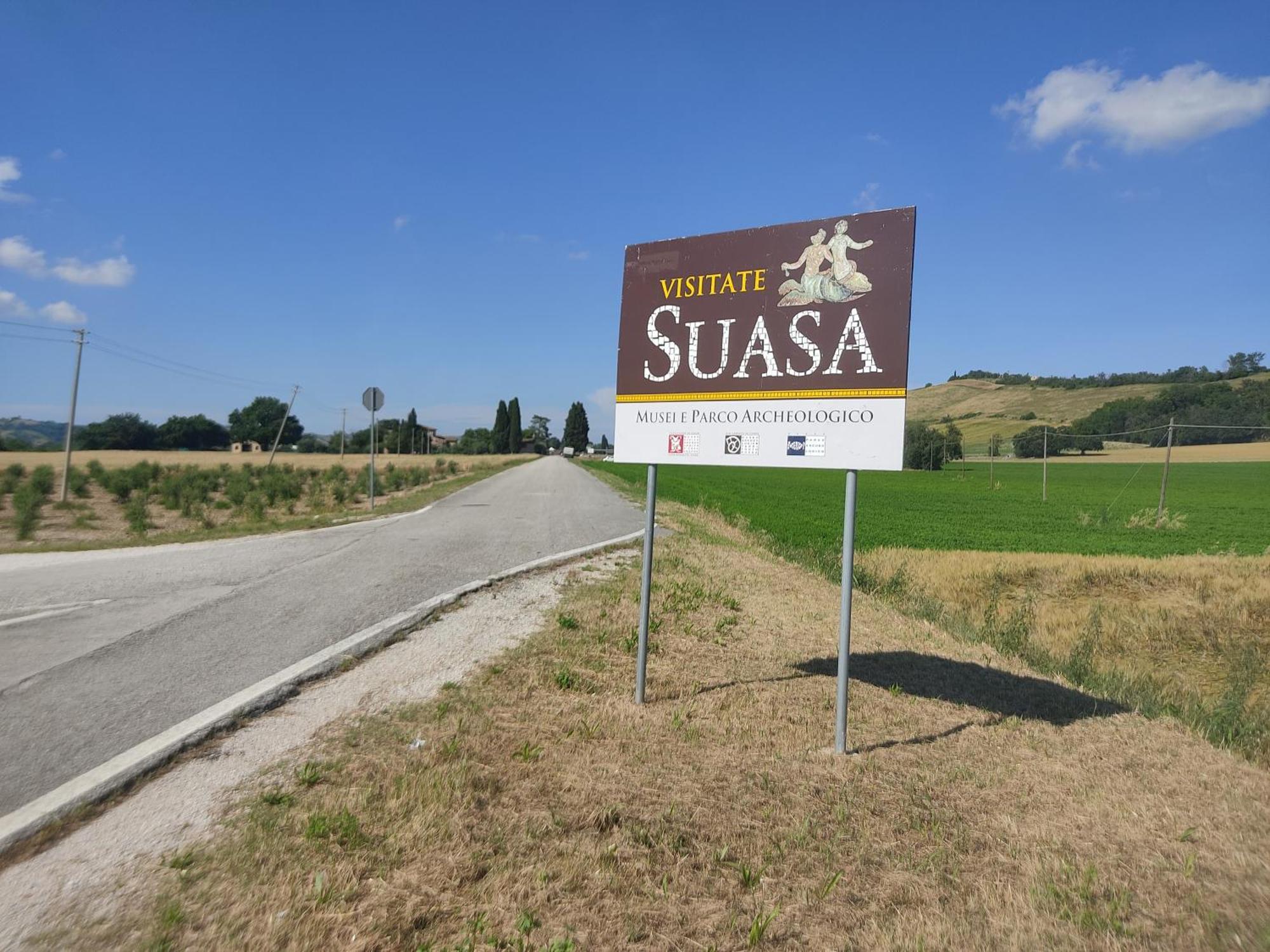 Casa Borgo Fonte Βίλα Castelleone di Suasa Εξωτερικό φωτογραφία