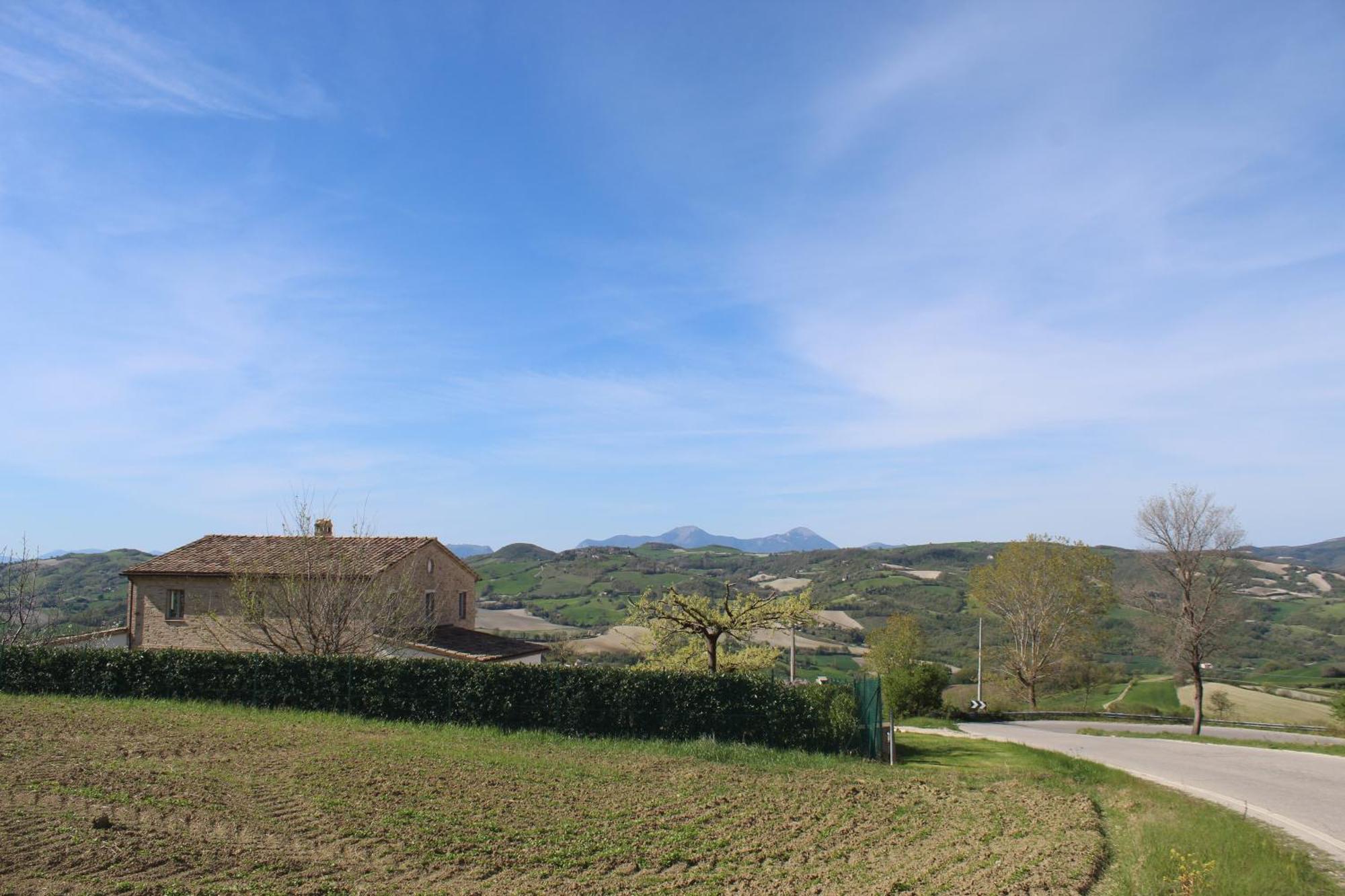 Casa Borgo Fonte Βίλα Castelleone di Suasa Εξωτερικό φωτογραφία